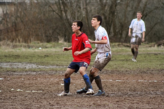 南通支雲半場1-0領先河南隊 盧永濤破門補時爆發衝突.